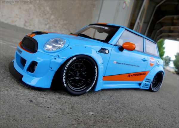 1:18 Mini Cooper LB Performance Liberty Walk GULF DESIGN - RAR LBWK -
